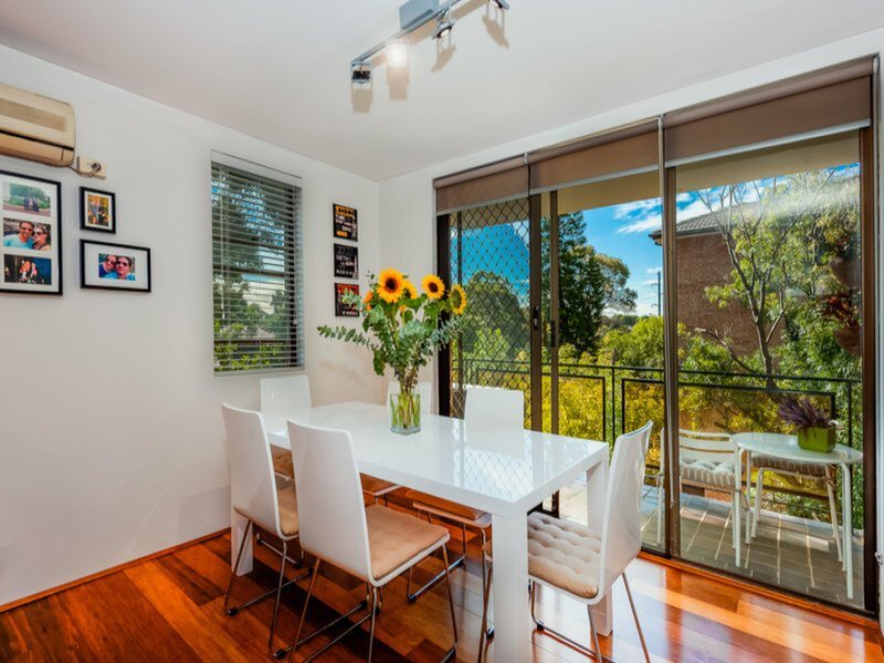 4/9 Cambridge Street, Gladesville Sold by Cassidy Real Estate - image 1