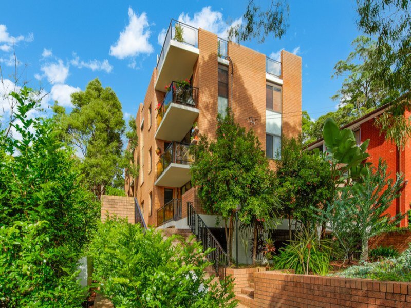 4/9 Cambridge Street, Gladesville Sold by Cassidy Real Estate - image 1