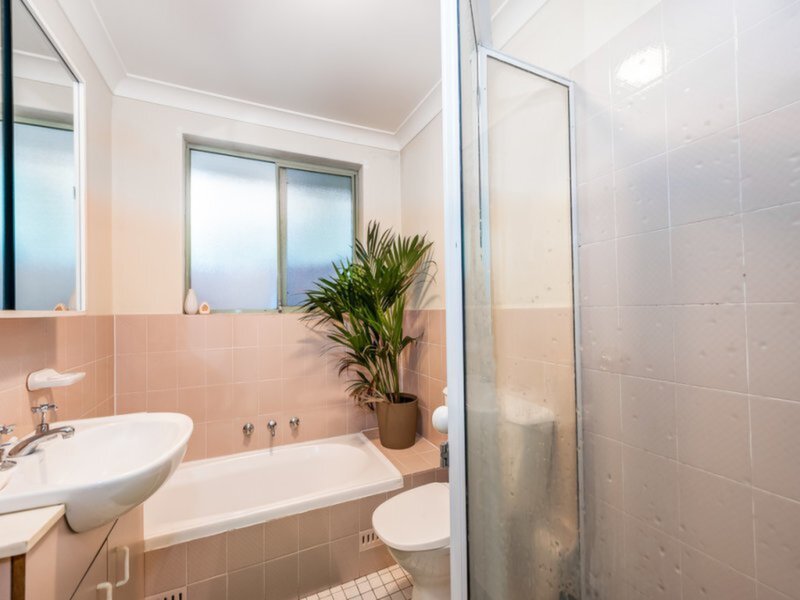 4/140A Cressy Road, East Ryde Sold by Cassidy Real Estate - image 1