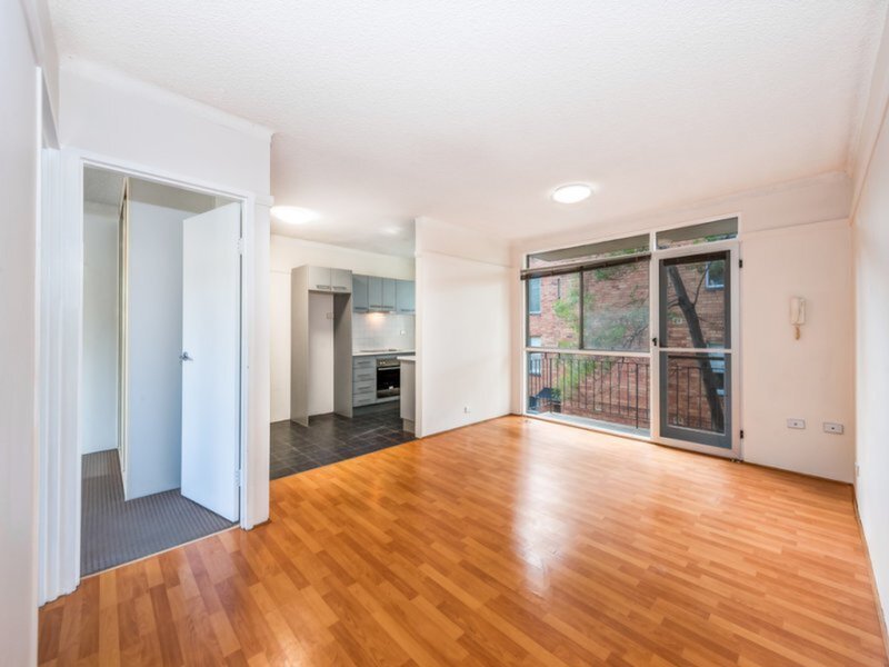 4/28 Meadow Crescent, Meadowbank Sold by Cassidy Real Estate - image 1