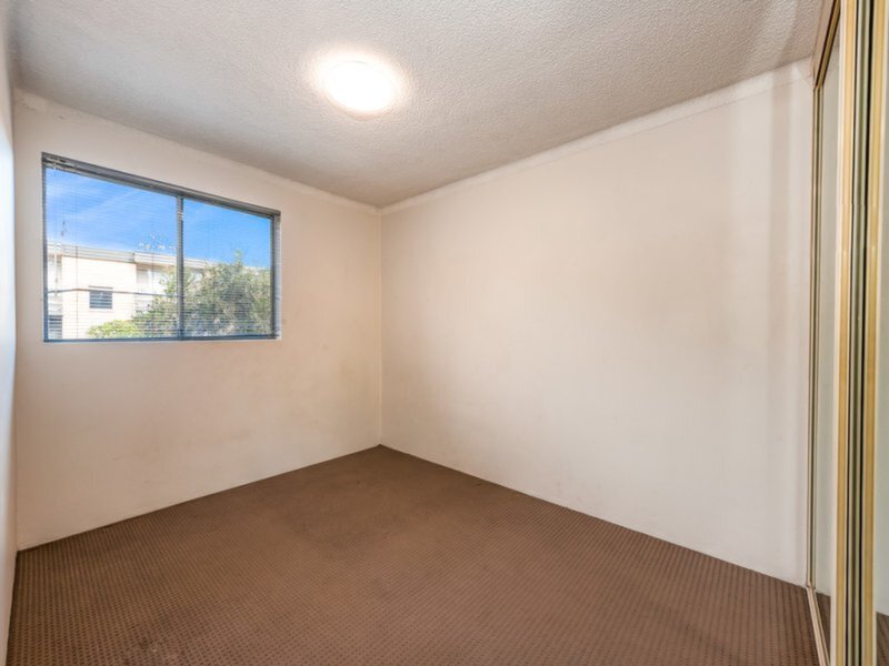 4/28 Meadow Crescent, Meadowbank Sold by Cassidy Real Estate - image 1