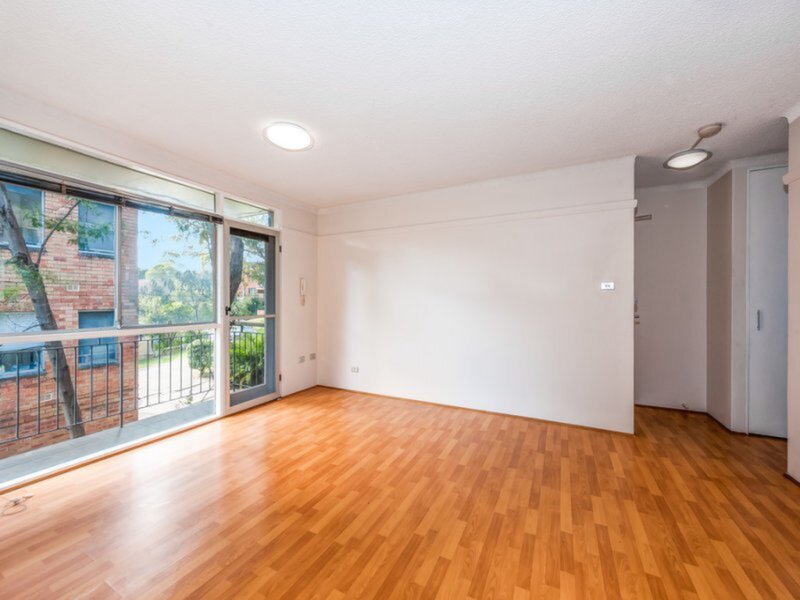 4/28 Meadow Crescent, Meadowbank Sold by Cassidy Real Estate - image 1