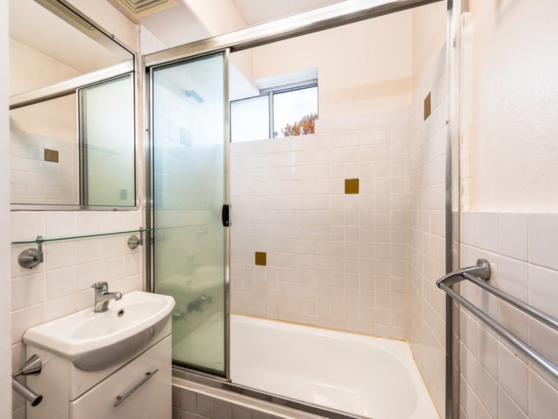 4/28 Meadow Crescent, Meadowbank Sold by Cassidy Real Estate - image 1