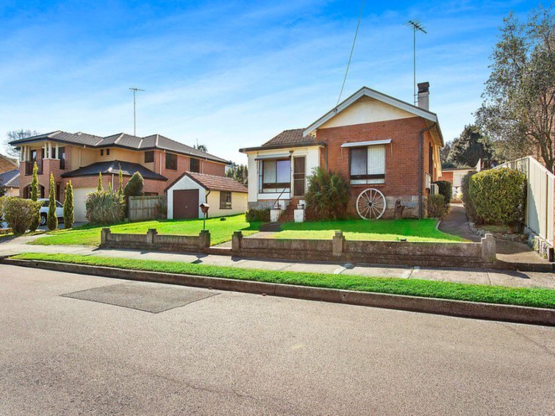 11 George Street, Gladesville Sold by Cassidy Real Estate - image 1