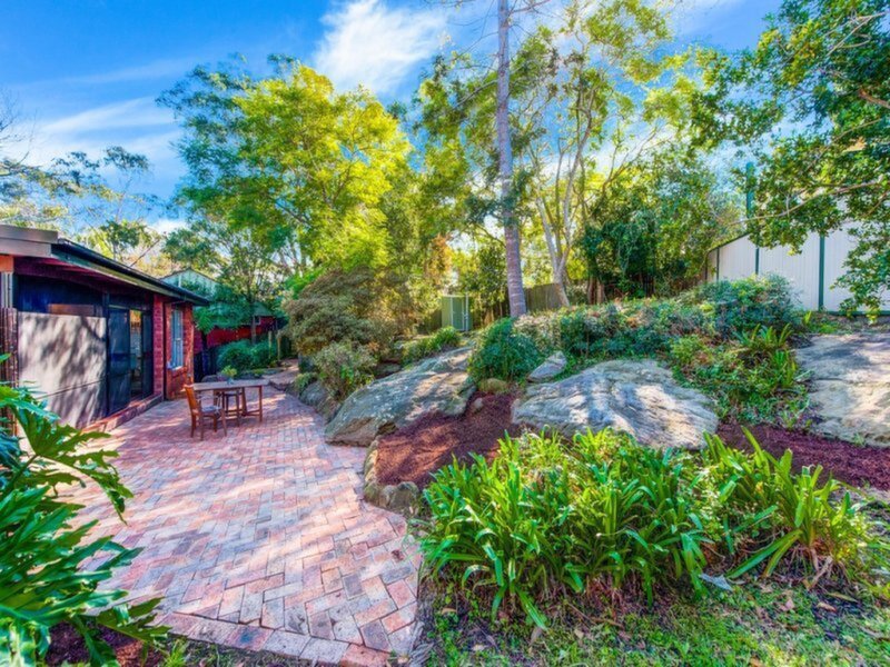 18 Woodvale Avenue, North Epping Sold by Cassidy Real Estate - image 1