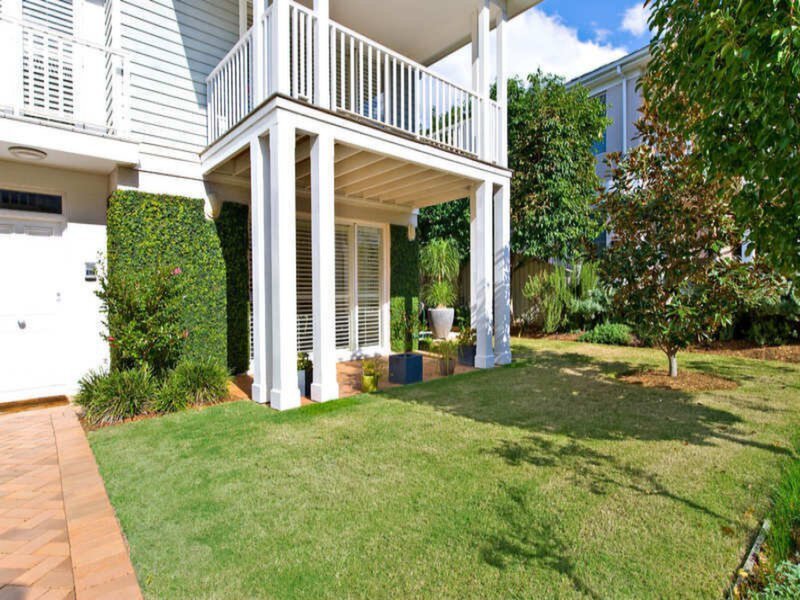 52 Admiralty Drive, Breakfast Point Sold by Cassidy Real Estate - image 1
