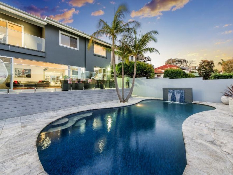 14 Chadwick Street, Putney Sold by Cassidy Real Estate - image 1