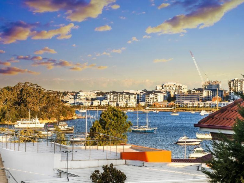 14 Chadwick Street, Putney Sold by Cassidy Real Estate - image 1