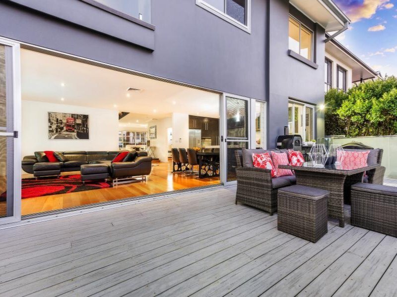 14 Chadwick Street, Putney Sold by Cassidy Real Estate - image 1