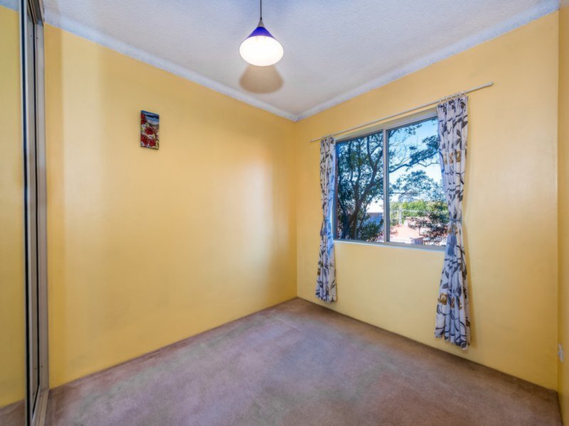 10/9-11 Harvard Street, Gladesville Sold by Cassidy Real Estate - image 1