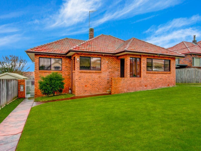8 Gardener Avenue, Ryde Sold by Cassidy Real Estate - image 1