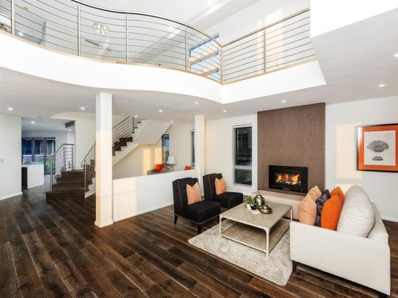44 Phillip Road, Putney Sold by Cassidy Real Estate - image 1