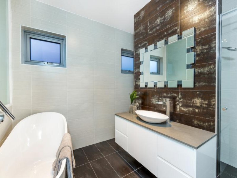 44 Phillip Road, Putney Sold by Cassidy Real Estate - image 1