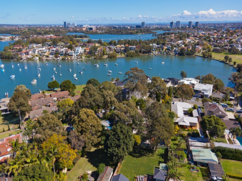 6 Beach Street, Tennyson Point Sold by Cassidy Real Estate - image 1