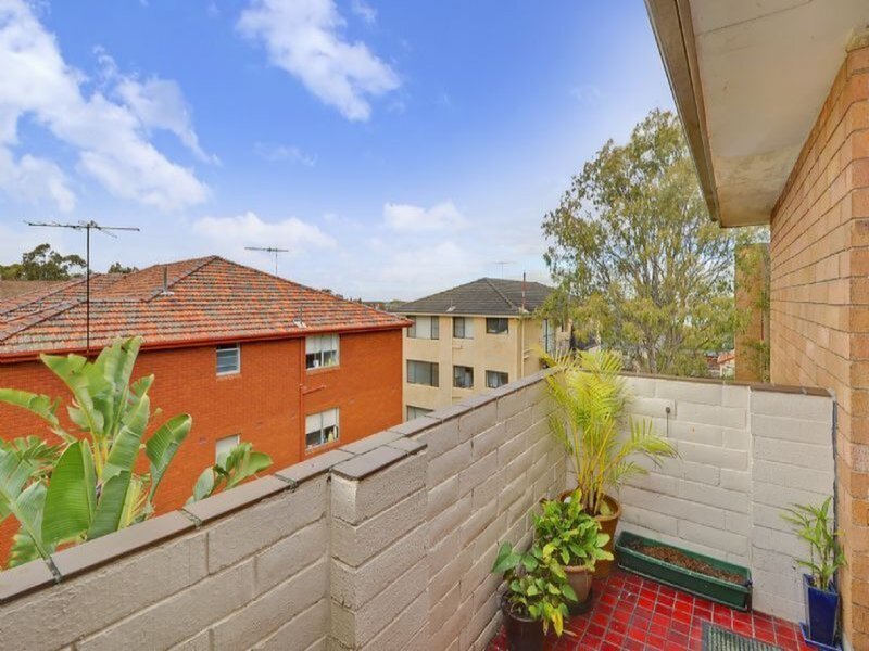 6/10-12 Blair Street, Gladesville Sold by Cassidy Real Estate - image 1