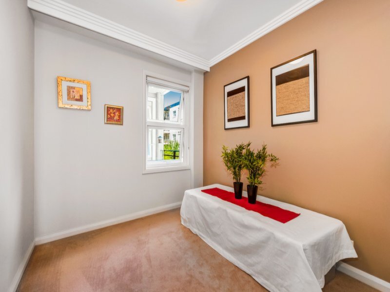 15/7 Bay Drive, Meadowbank Sold by Cassidy Real Estate - image 1