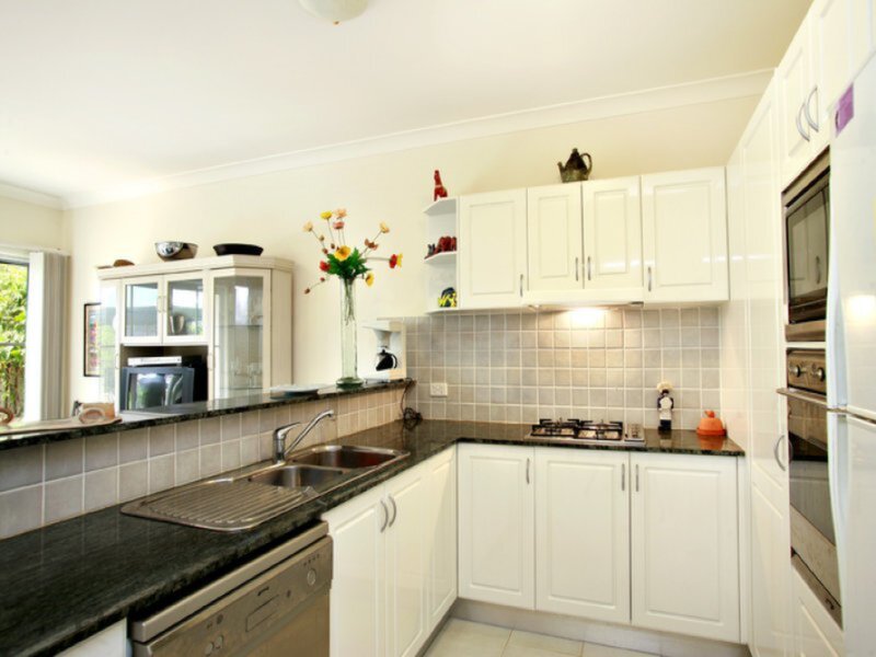 8 Mortimer Lewis Drive, Huntleys Cove Sold by Cassidy Real Estate - image 1