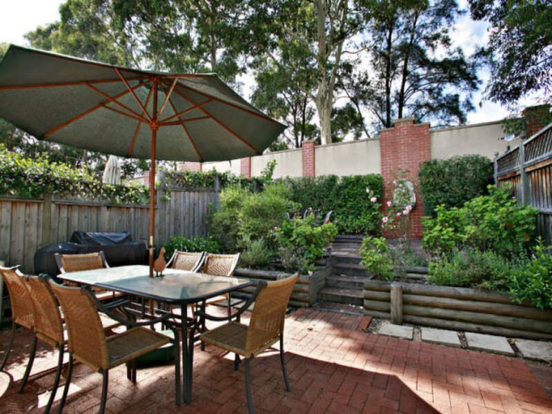 8 Mortimer Lewis Drive, Huntleys Cove Sold by Cassidy Real Estate - image 1