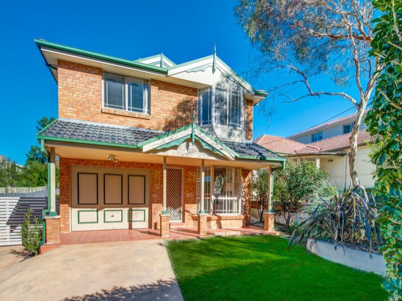 73 Phillip Road, Putney Sold by Cassidy Real Estate - image 1