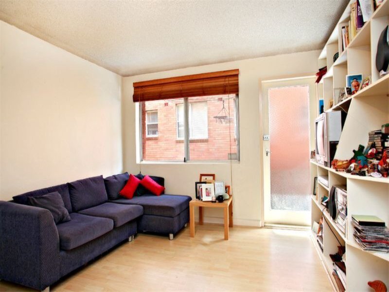 3/3 Western Crescent, Gladesville Sold by Cassidy Real Estate - image 1