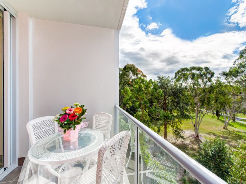 206/4 Saunders Close, Macquarie Park Sold by Cassidy Real Estate - image 1