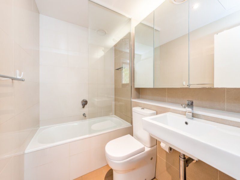 206/4 Saunders Close, Macquarie Park Sold by Cassidy Real Estate - image 1
