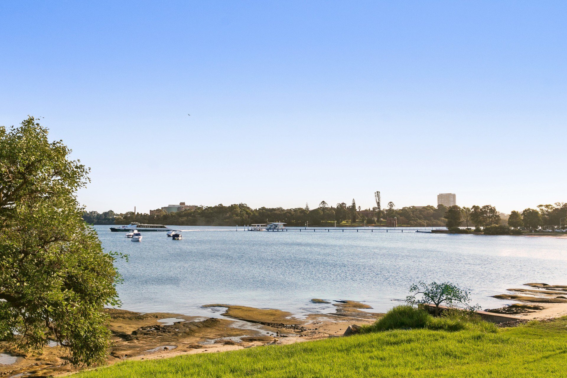 101 Waterview Street, Putney Sold by Cassidy Real Estate - image 1