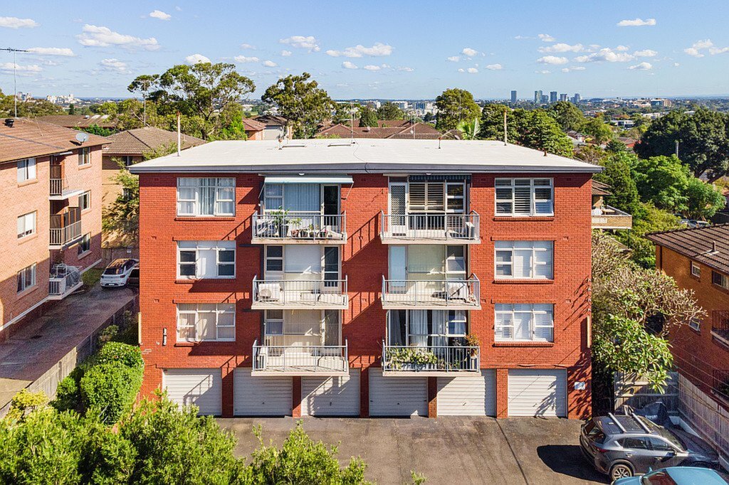 10/10 Coulter Street, Gladesville Sold by Cassidy Real Estate - image 1