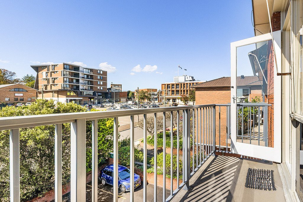 10/10 Coulter Street, Gladesville Sold by Cassidy Real Estate - image 1