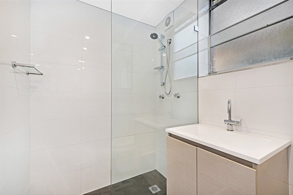 4/15 Linsley Street, Gladesville Sold by Cassidy Real Estate - image 1