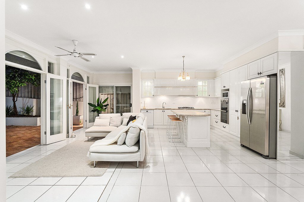 11 Ross Smith Avenue, Meadowbank Sold by Cassidy Real Estate - image 1