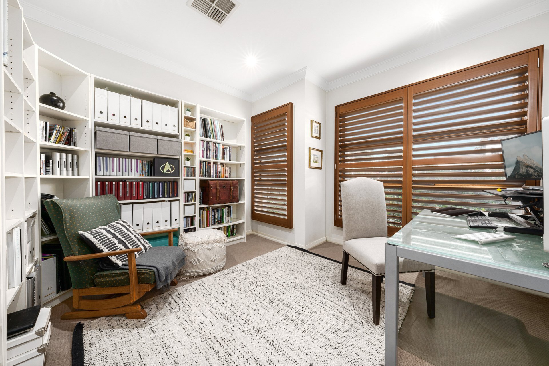 87 Charles Street, Putney Sold by Cassidy Real Estate - image 1