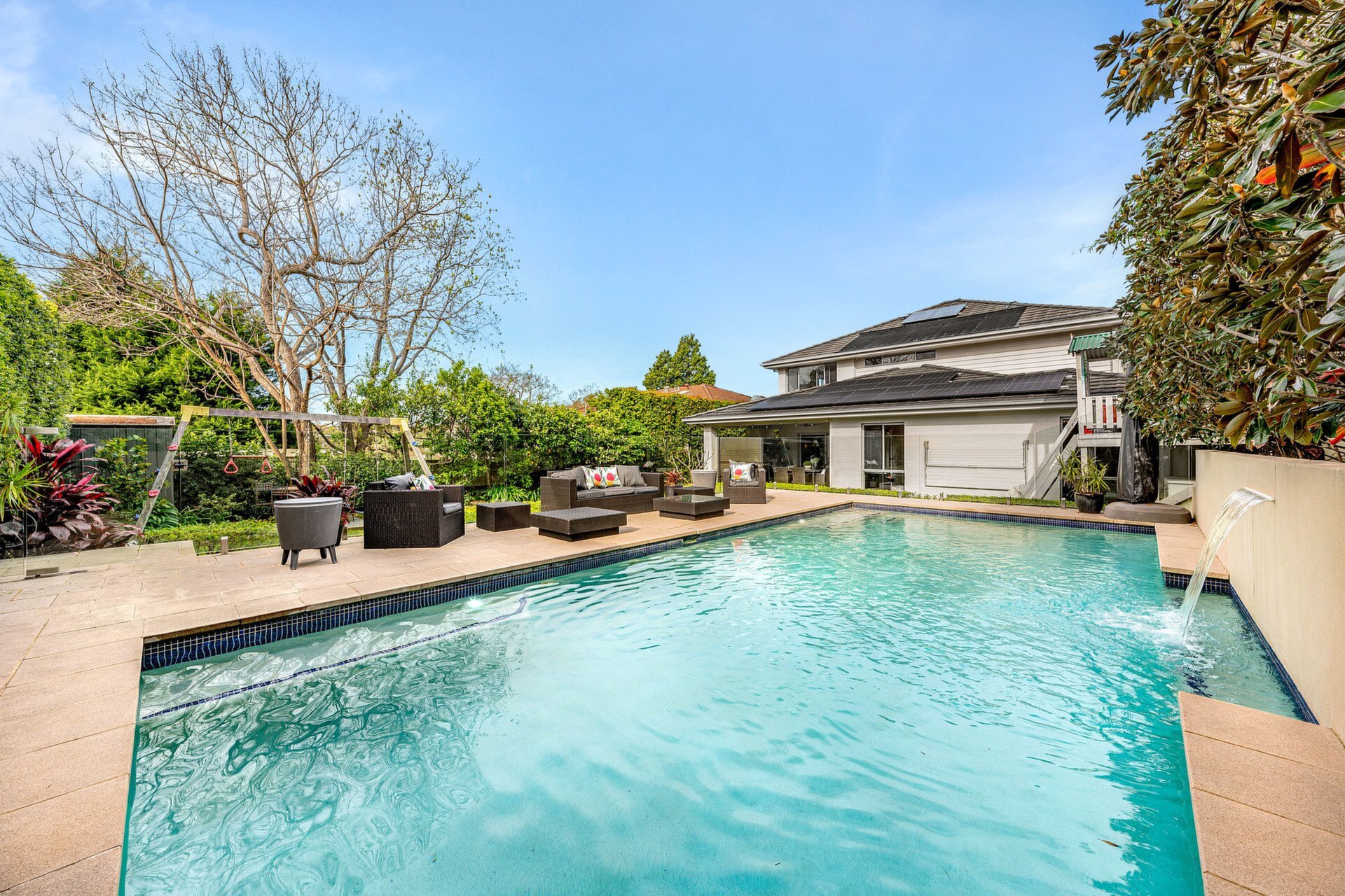 87 Charles Street, Putney Sold by Cassidy Real Estate - image 1