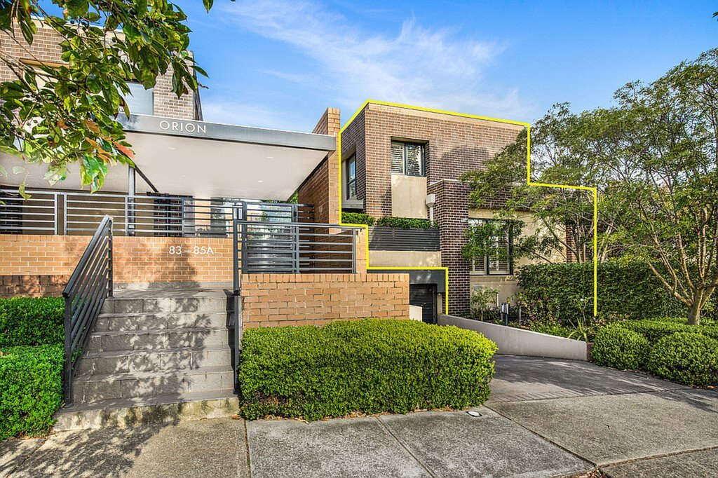 1/83-85A Pittwater Road, Hunters Hill Sold by Cassidy Real Estate - image 1