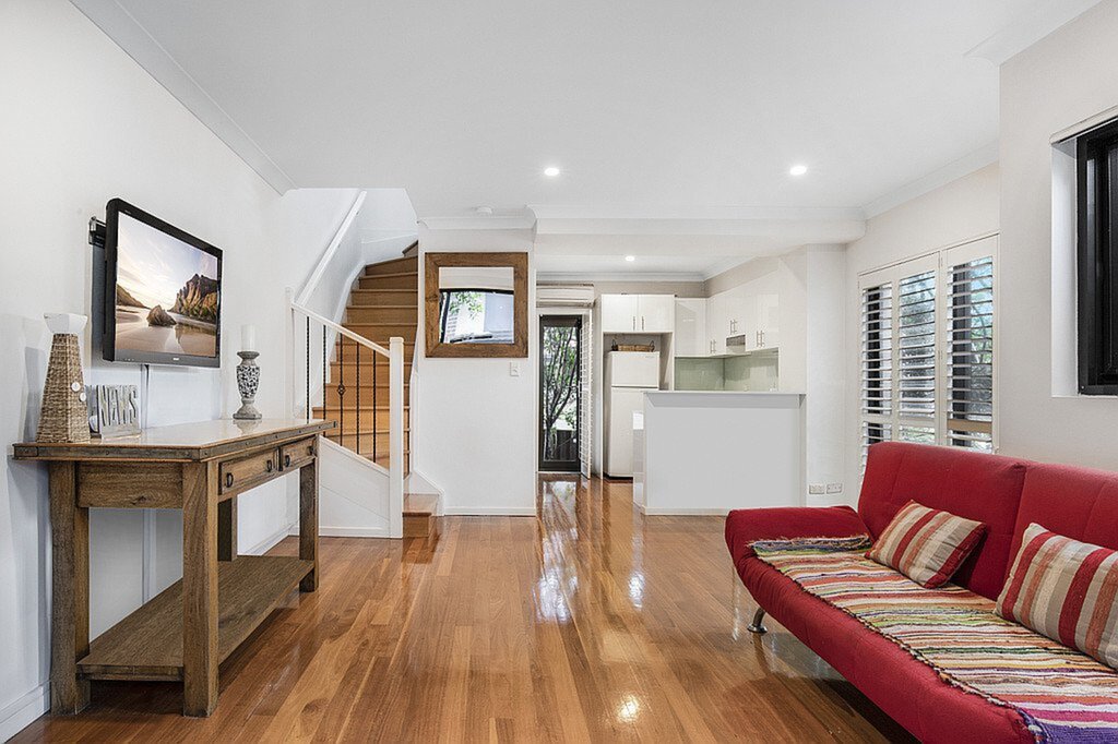 1/83-85A Pittwater Road, Hunters Hill Sold by Cassidy Real Estate - image 1