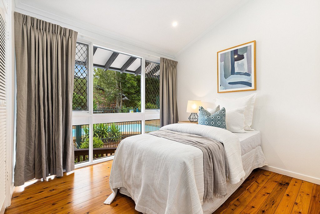 28 Champion Road, Tennyson Point Sold by Cassidy Real Estate - image 1