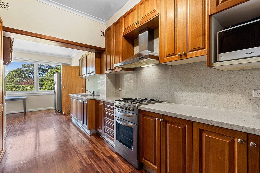 92 Tennyson Road, Tennyson Point Sold by Cassidy Real Estate - image 1