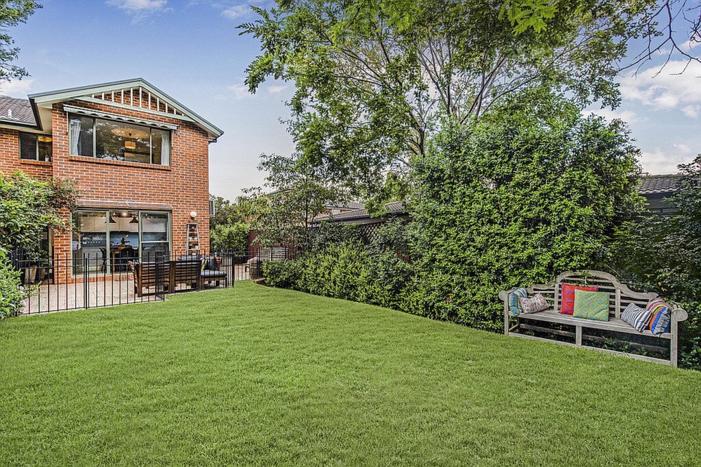 2/5A Osborne Avenue, Putney Sold by Cassidy Real Estate - image 1