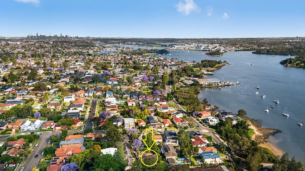 2/5A Osborne Avenue, Putney Sold by Cassidy Real Estate - image 1