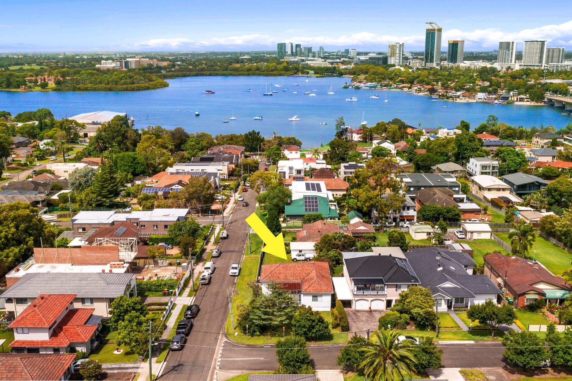 2 Storey Street, Putney Sold by Cassidy Real Estate - image 1