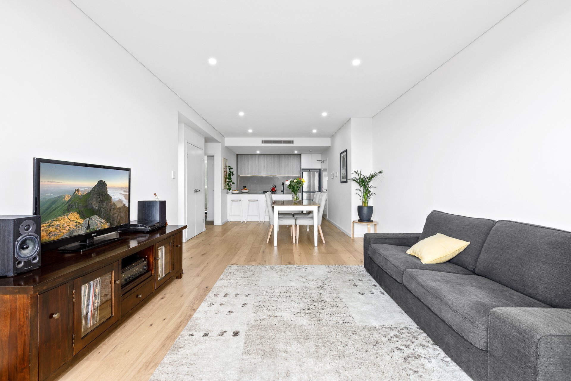 10/13 Jordan Street, Gladesville Sold by Cassidy Real Estate - image 1