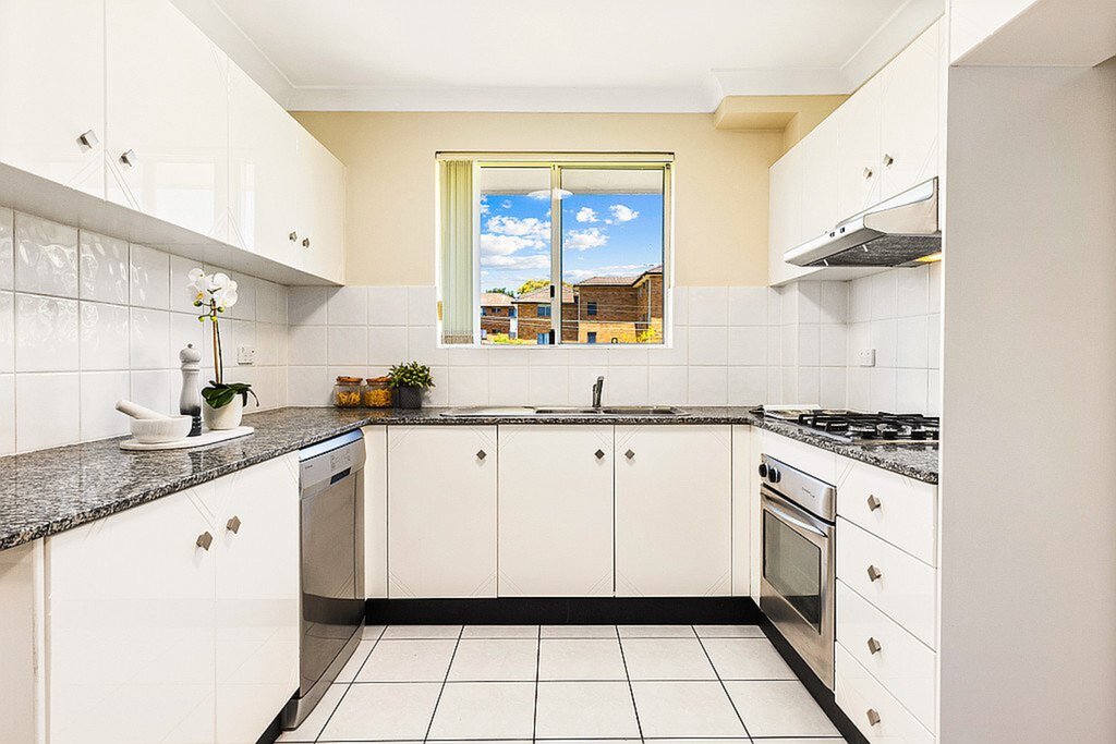 15/1-3 Concord Place, Gladesville Sold by Cassidy Real Estate - image 1