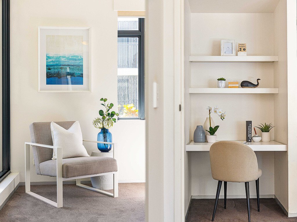 E304/3 Hunter Street, Waterloo Sold by Cassidy Real Estate - image 1