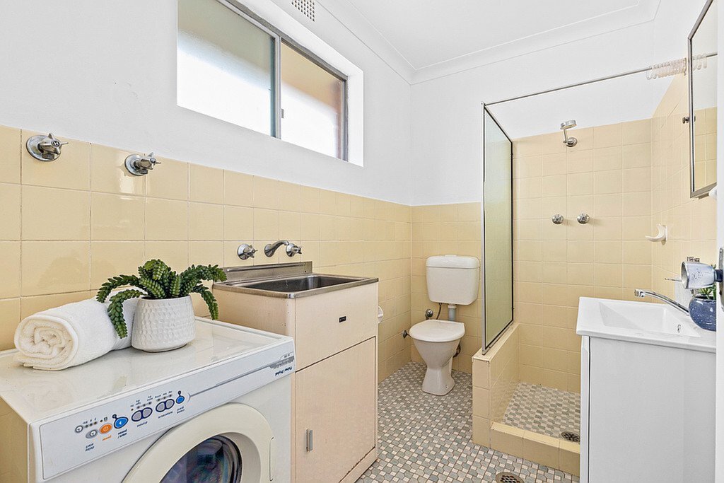 9/3 Stansell Street, Gladesville Sold by Cassidy Real Estate - image 1