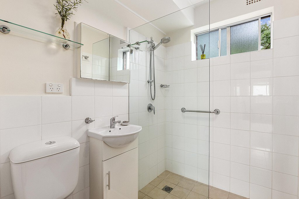 4/557 Victoria Road, Ryde Sold by Cassidy Real Estate - image 1