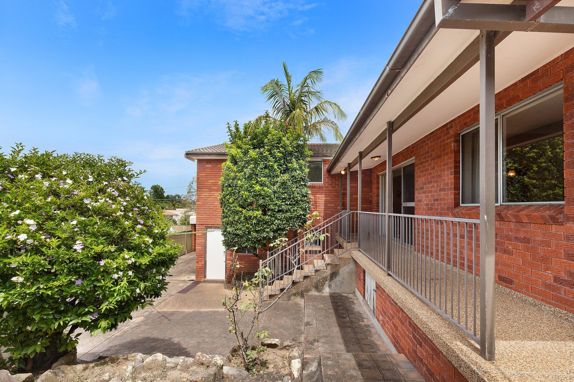1 Levy Street, Putney Sold by Cassidy Real Estate - image 1
