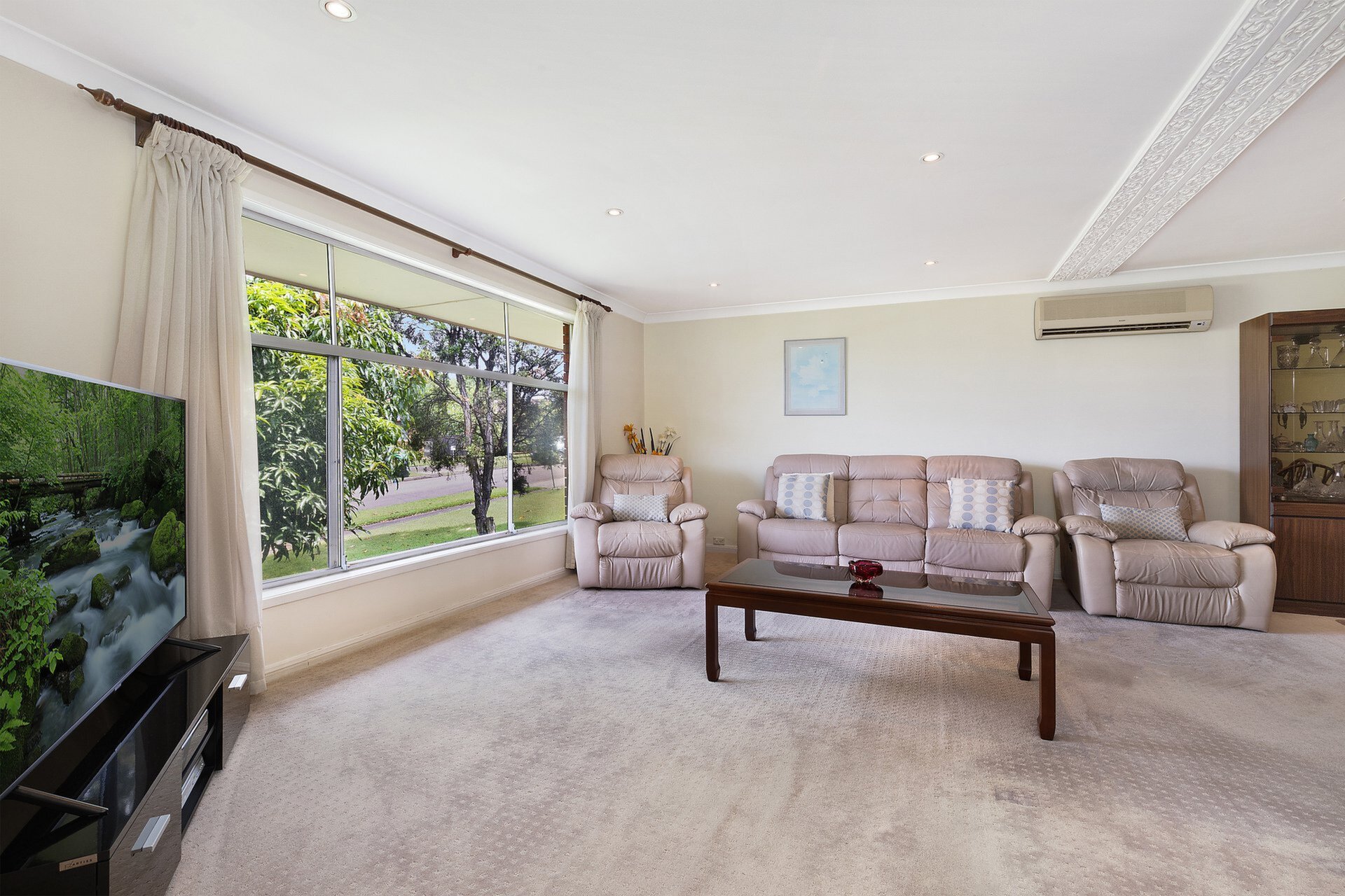 1 Levy Street, Putney Sold by Cassidy Real Estate - image 1