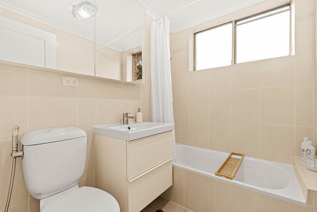 6/27 Morrison Road, Gladesville Sold by Cassidy Real Estate - image 1