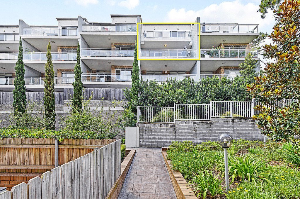 123/23-35 Crane Road, Castle Hill Sold by Cassidy Real Estate - image 1