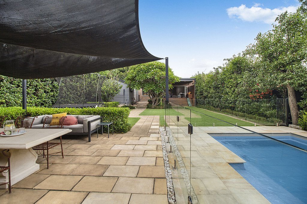 12 Riverside Avenue, Putney Sold by Cassidy Real Estate - image 1